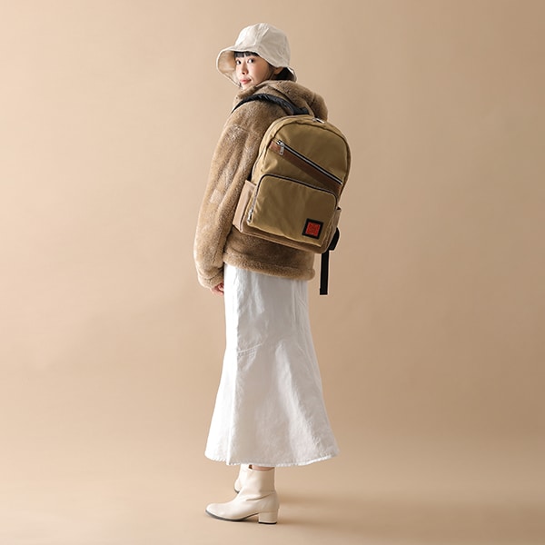 Tsukishima_Koito_bag15.jpg?