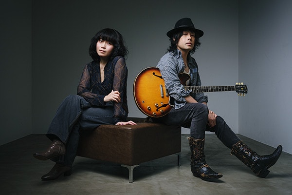 LOVE PSYCHEDELICOデビュー20周年特集｜独立独歩でキャリアを重ねてき