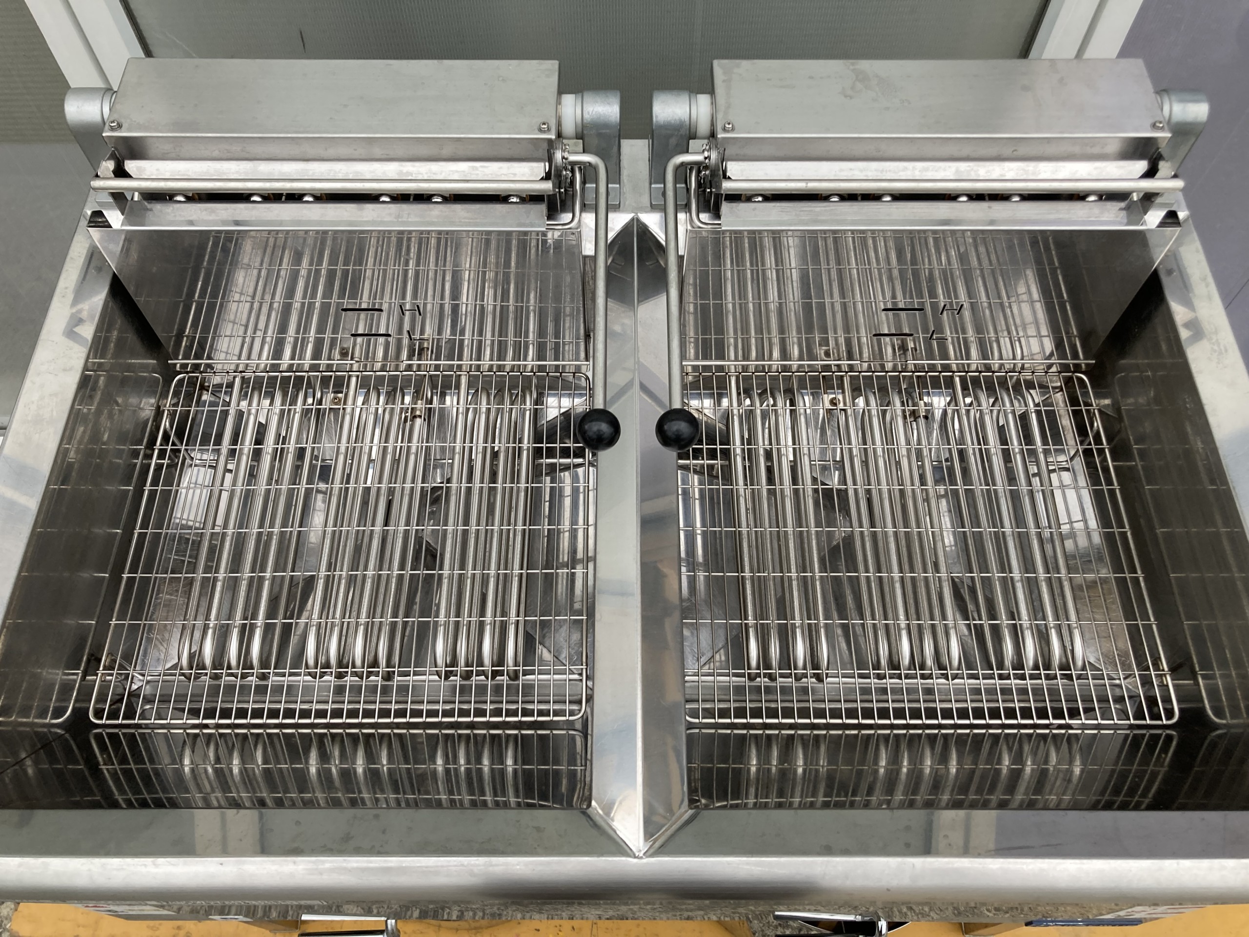 未使用 電気調理器 2槽式 600W ステンレス製トレイ付き 未使用 電気