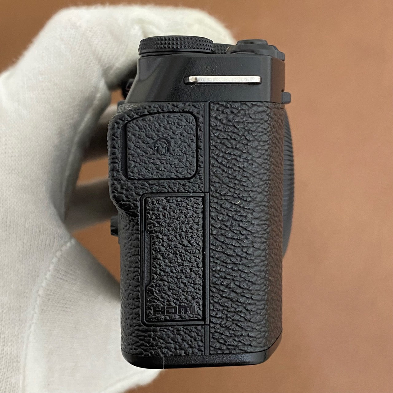 FUJIFILM X-M5 ボディ ブラック 付属品完備 – まるかめら