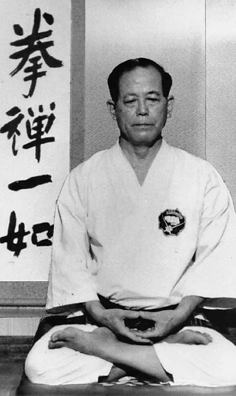 神髄探求の教え 継承 世界松林流空手道連盟宗家 故 長嶺将真氏顕彰碑