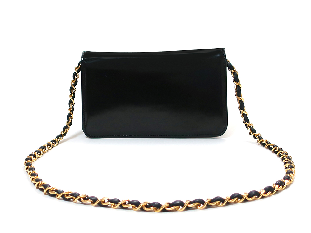 シャネル エナメル ココマーク チェーン ショルダーバッグ ブラック