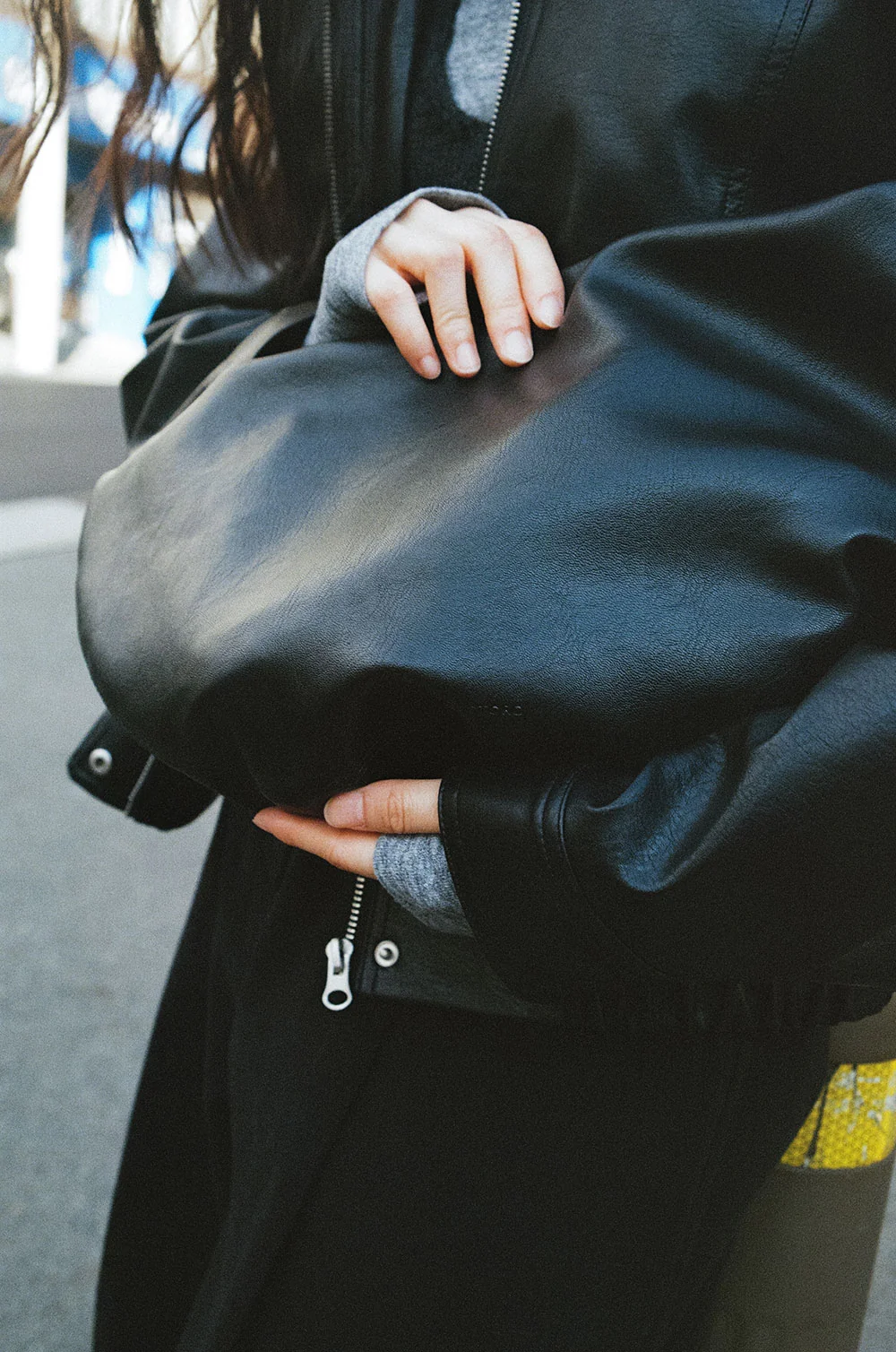 waning moon leather bag | OHOTORO