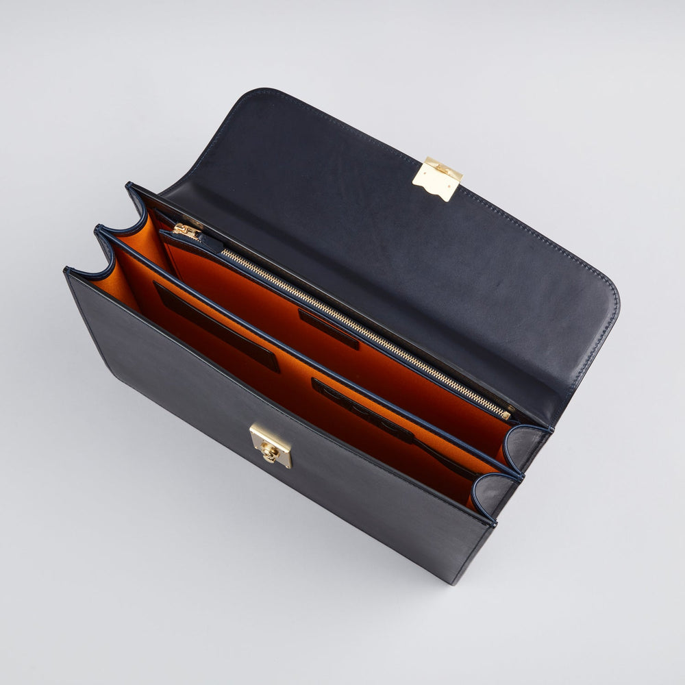 大峡製鞄(おおばせいほう)｜フラップ(冠せ式)ブリーフケース – 大峽製鞄