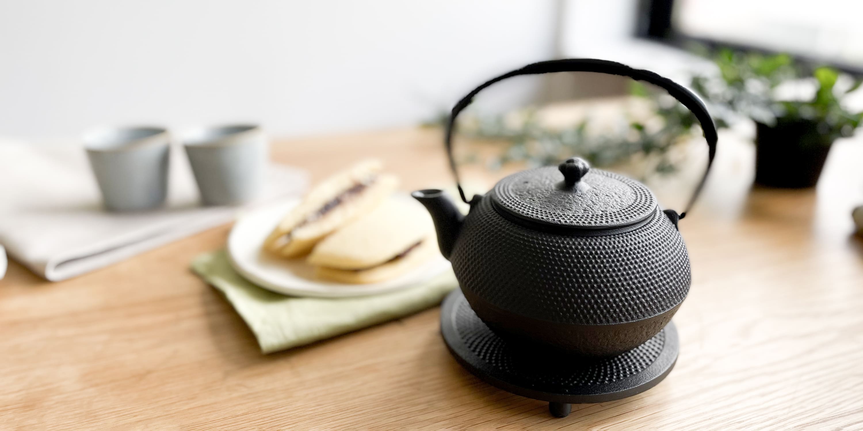 及源鋳造｜OIGENの「南部鉄瓶」について