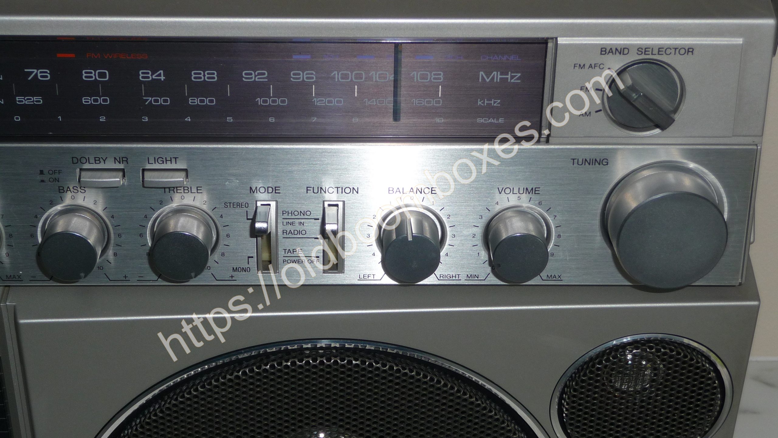 AIWA CS-J77 Stereo Radio Cassette Recorder - Old Boomboxes