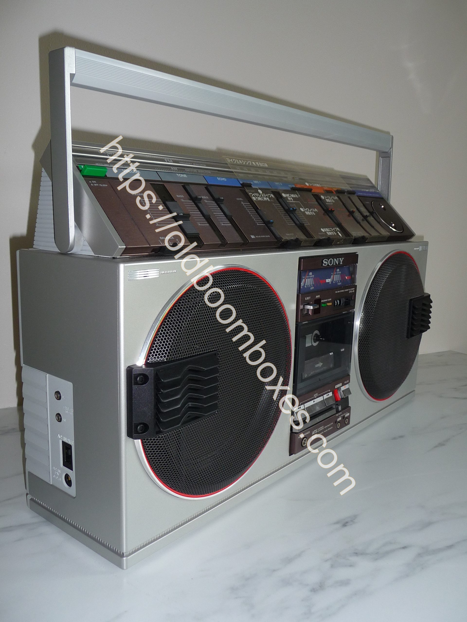 SONY CFS-99 Stereo Radio Cassette Recorder - Old Boomboxes