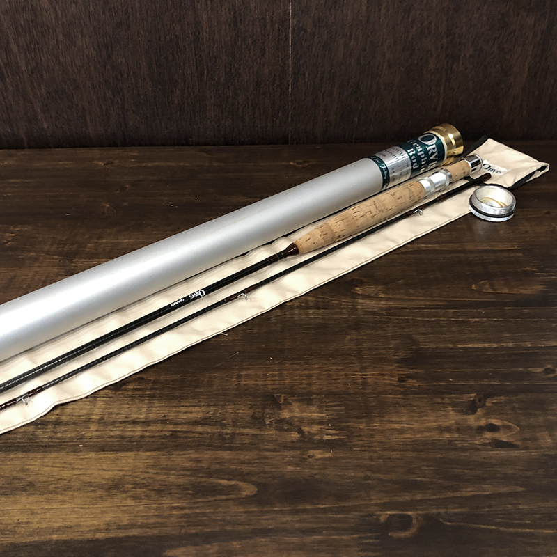 Orvis Seven Eleven MKII Graphite Fly Rod with Tube & Sox Mint