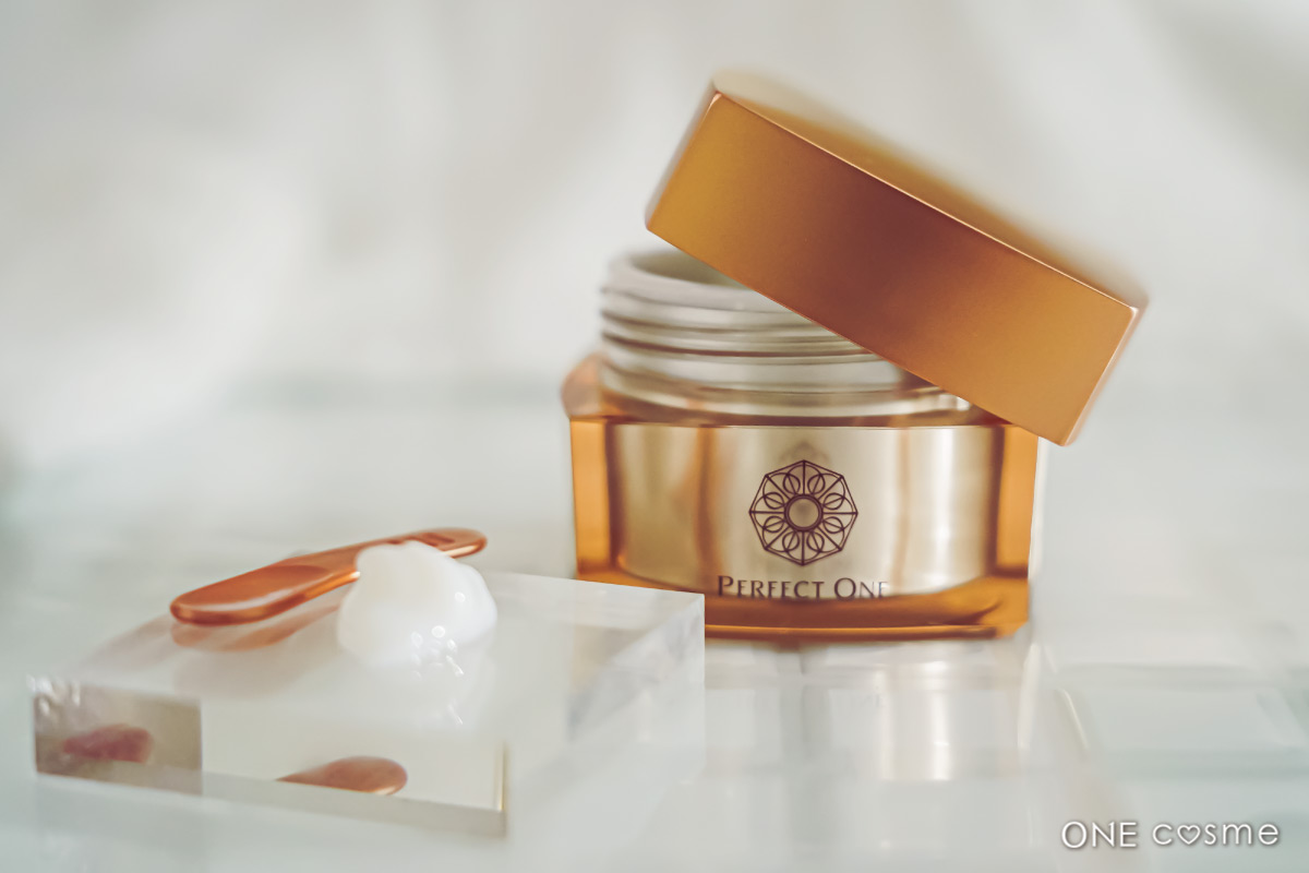 薬用リンクルストレッチジェルの口コミは良いの？気になる効果や評判