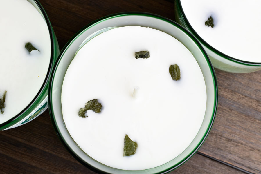 モルダバイト原石入りアロマキャンドル Moldavite AROMACANDLE - 株式