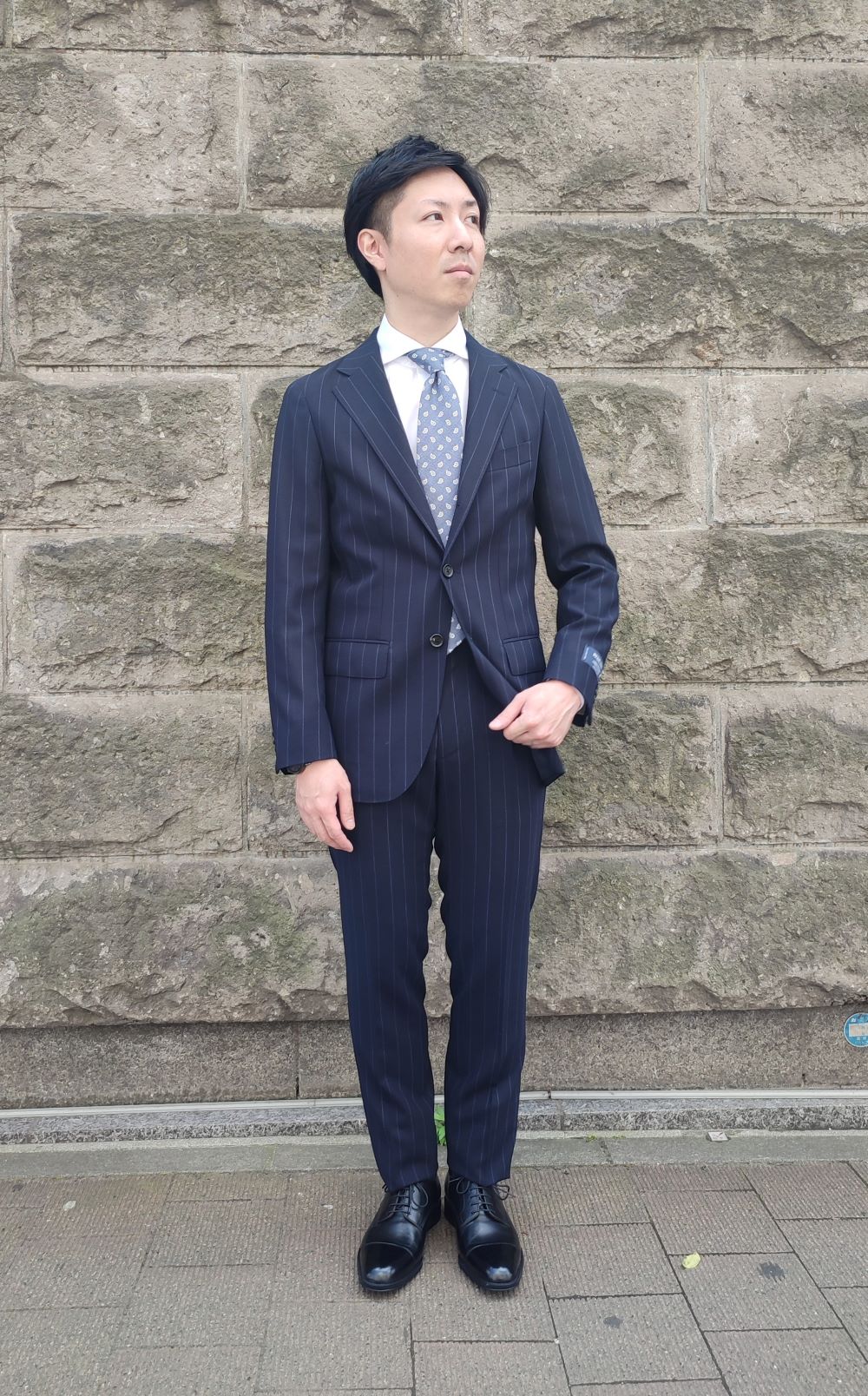 今年のネイビーストライプスーツはこれ❕✨】ONLY札幌大通店 – ONLY