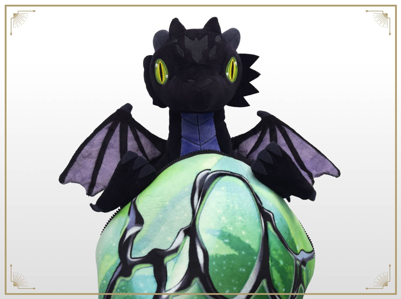 ディズニー ツイステッドワンダーランド』マレウスの抱っこぬいぐるみ