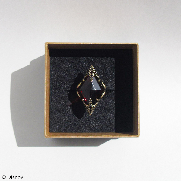 ディズニー ツイステッドワンダーランド』 ノーブルベルカレッジ魔法石