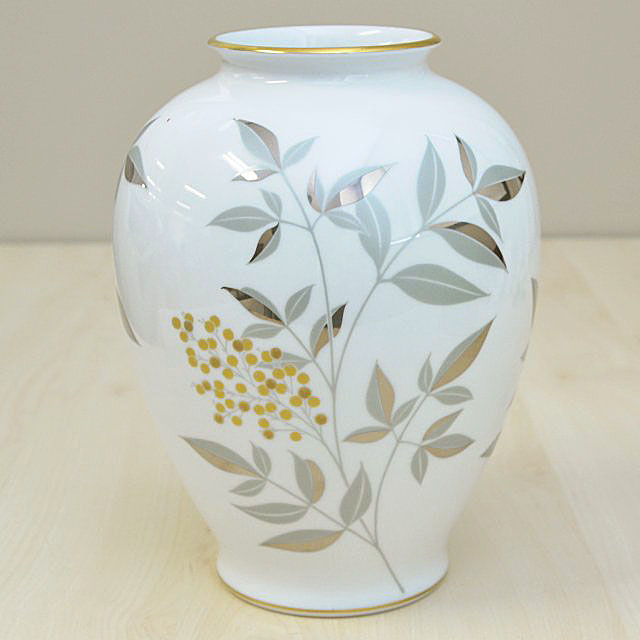 燦彩南天）花瓶|有田焼の老舗-香蘭社オンラインショップ