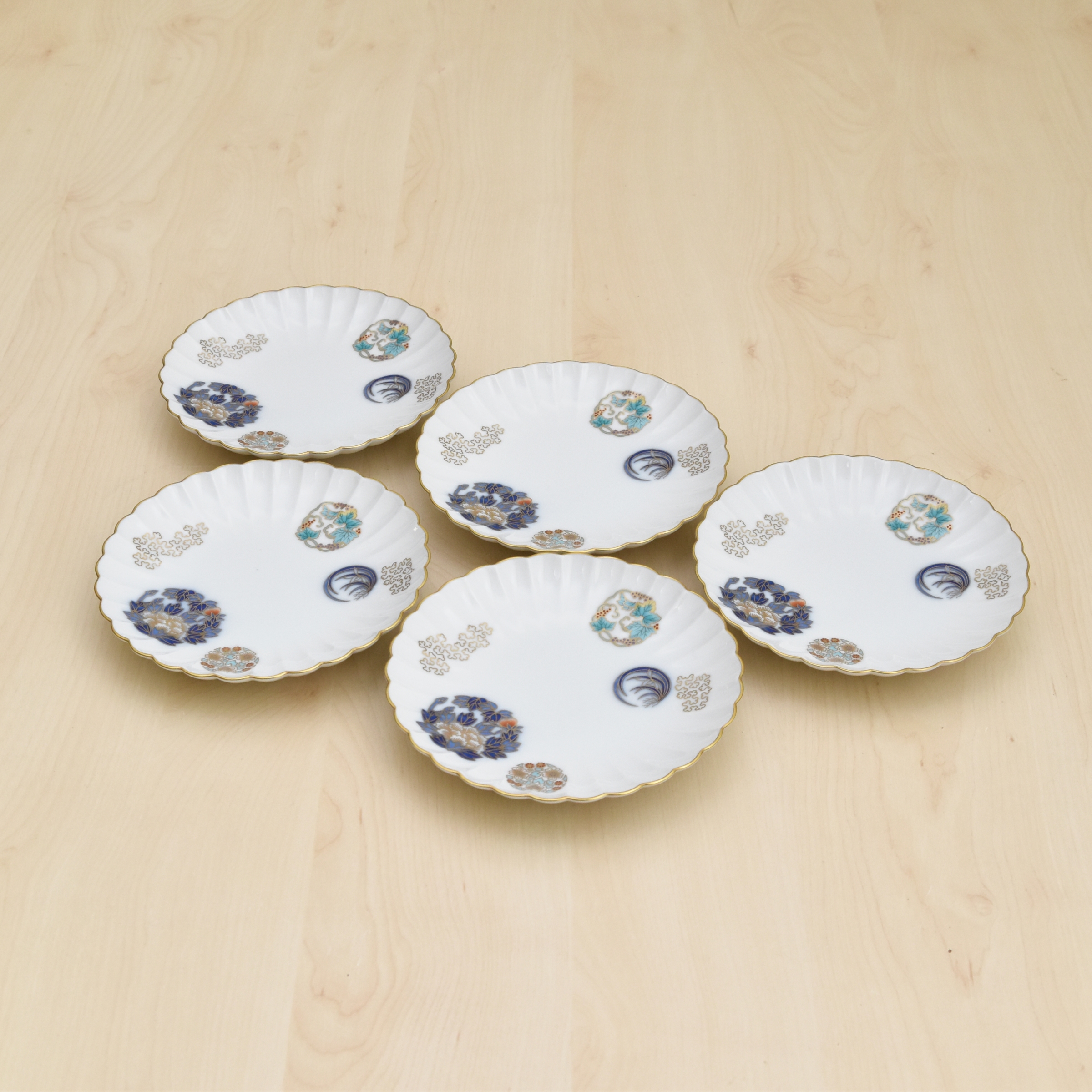 金ミル花丸紋）銘々皿5枚セット（径13.5cm）|有田焼の老舗-香蘭社
