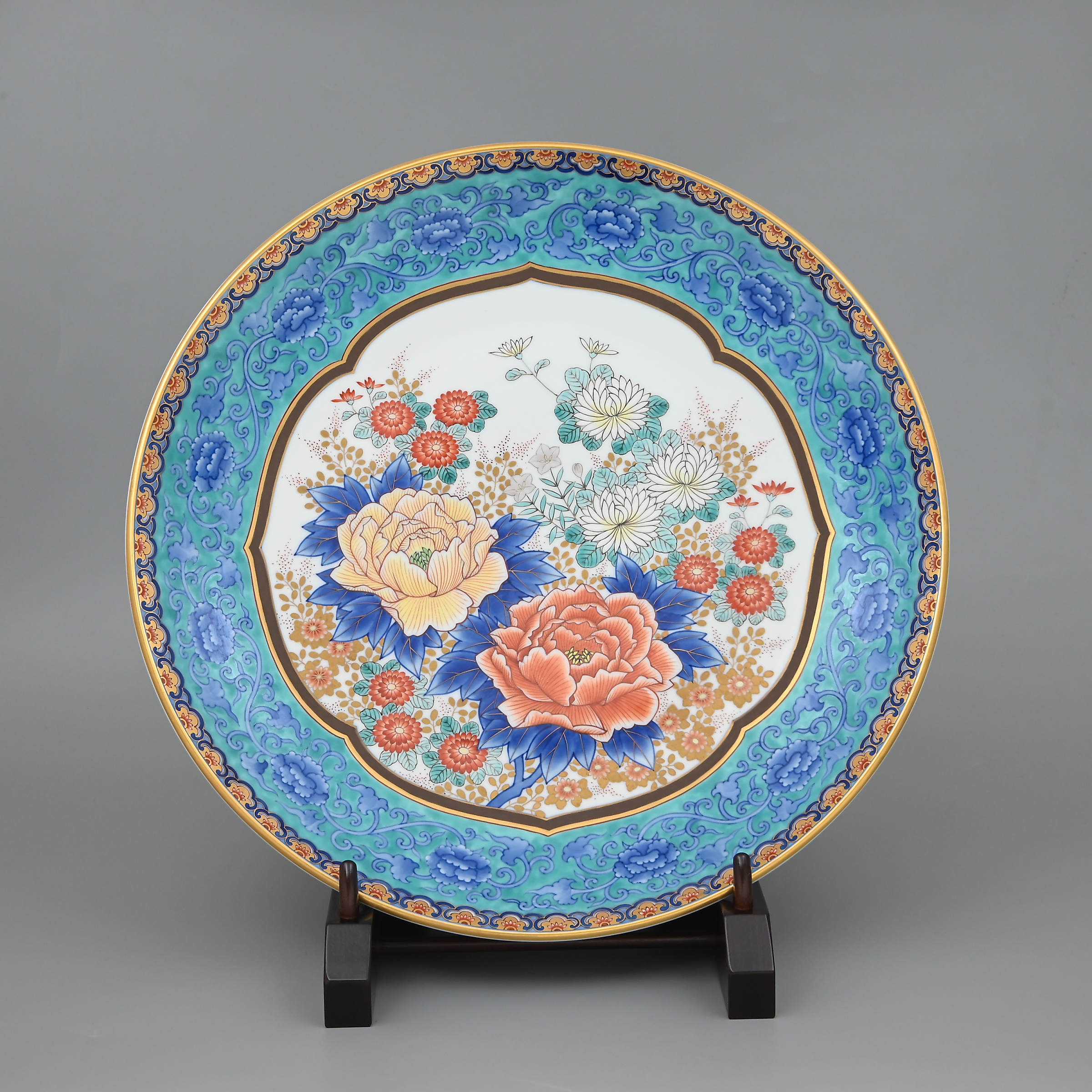 皇室御用達 有田焼 香蘭社 飾り皿 染錦菖蒲 染錦花車）飾り皿|有田焼の