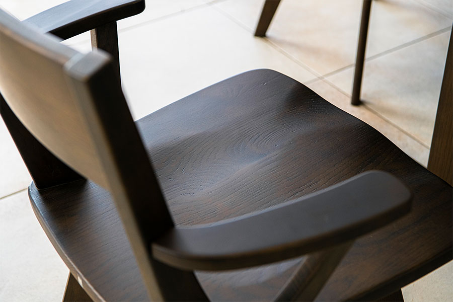 ダイニングアームチェア 天武（テンブ）