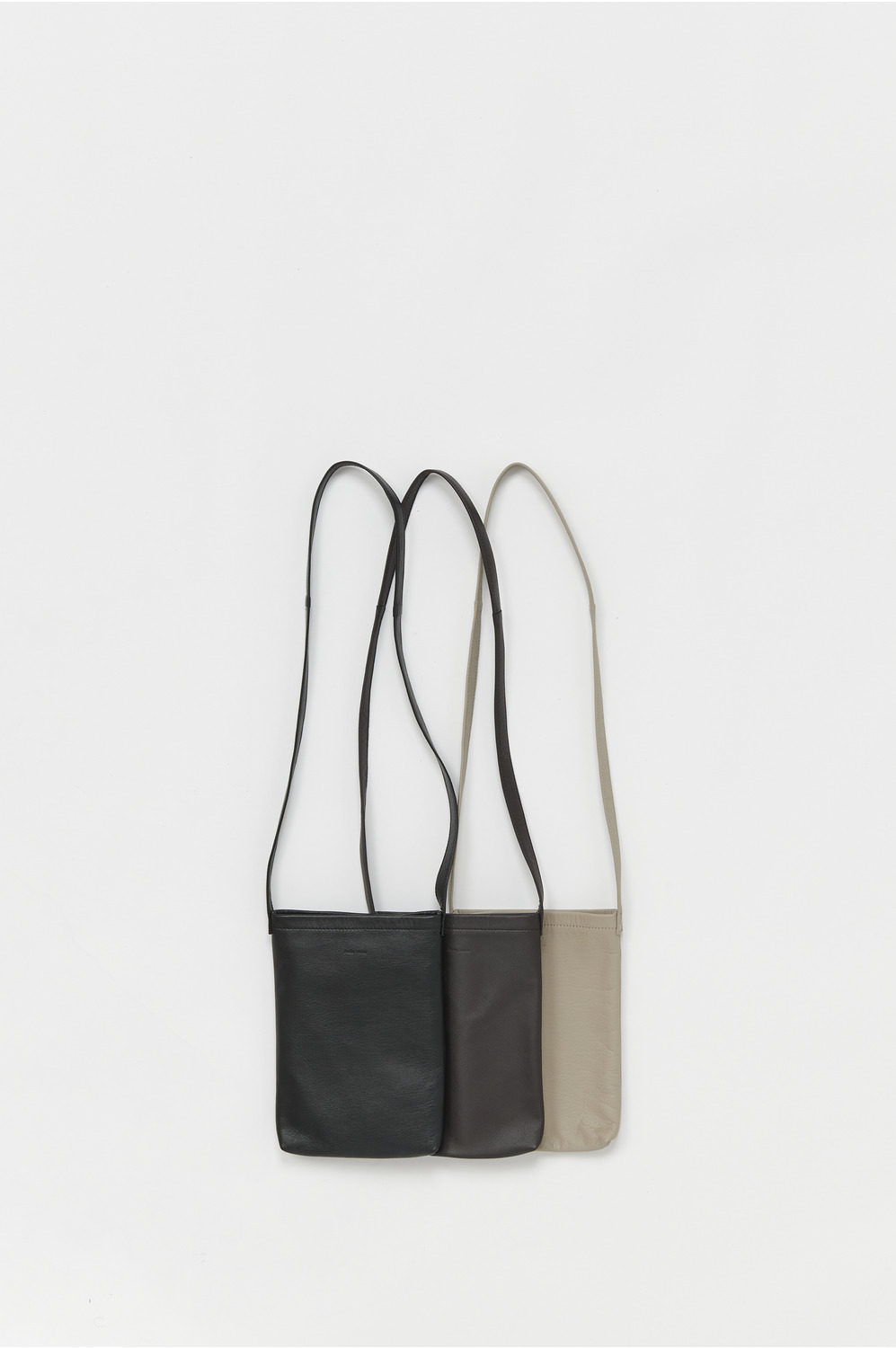 cow shoulder small｜スキマ Hender Scheme Official Online Shop