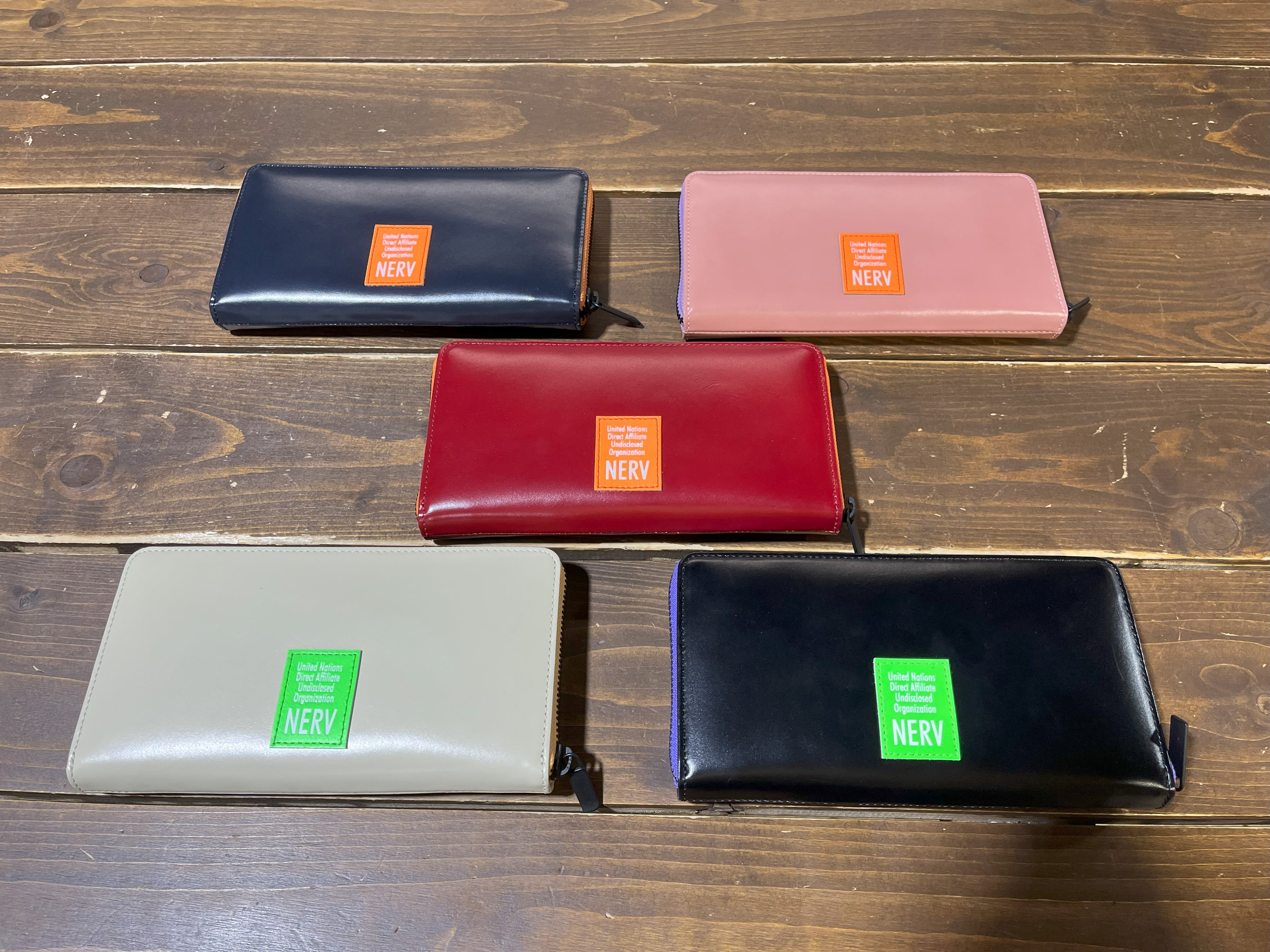 EVANGELION(エヴァンゲリオン)ロングウォレット！ この質感は、まるで