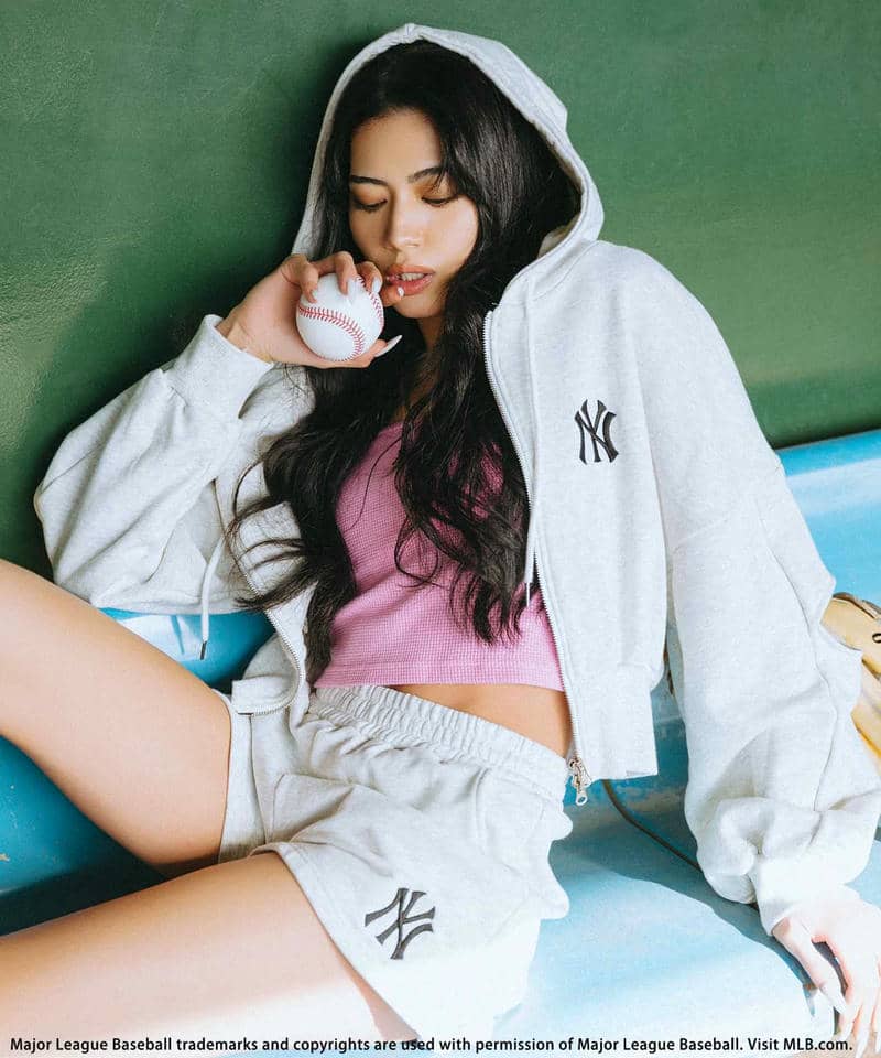 MLB】ZIPロゴフーディーセットアップ(F ピンク)｜ スパイラルガール