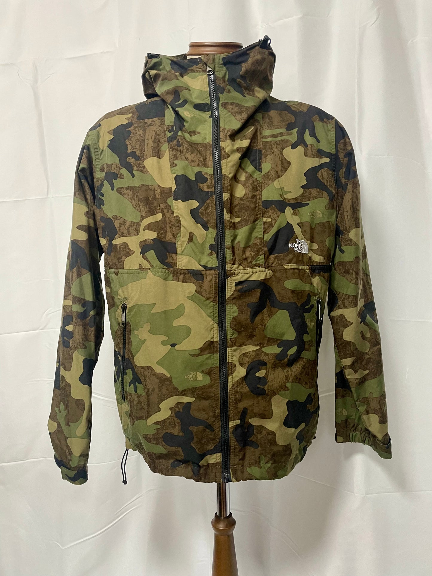 THE NORTH FACE ザ ノース フェイス コンパクトジャケット カモフラ柄