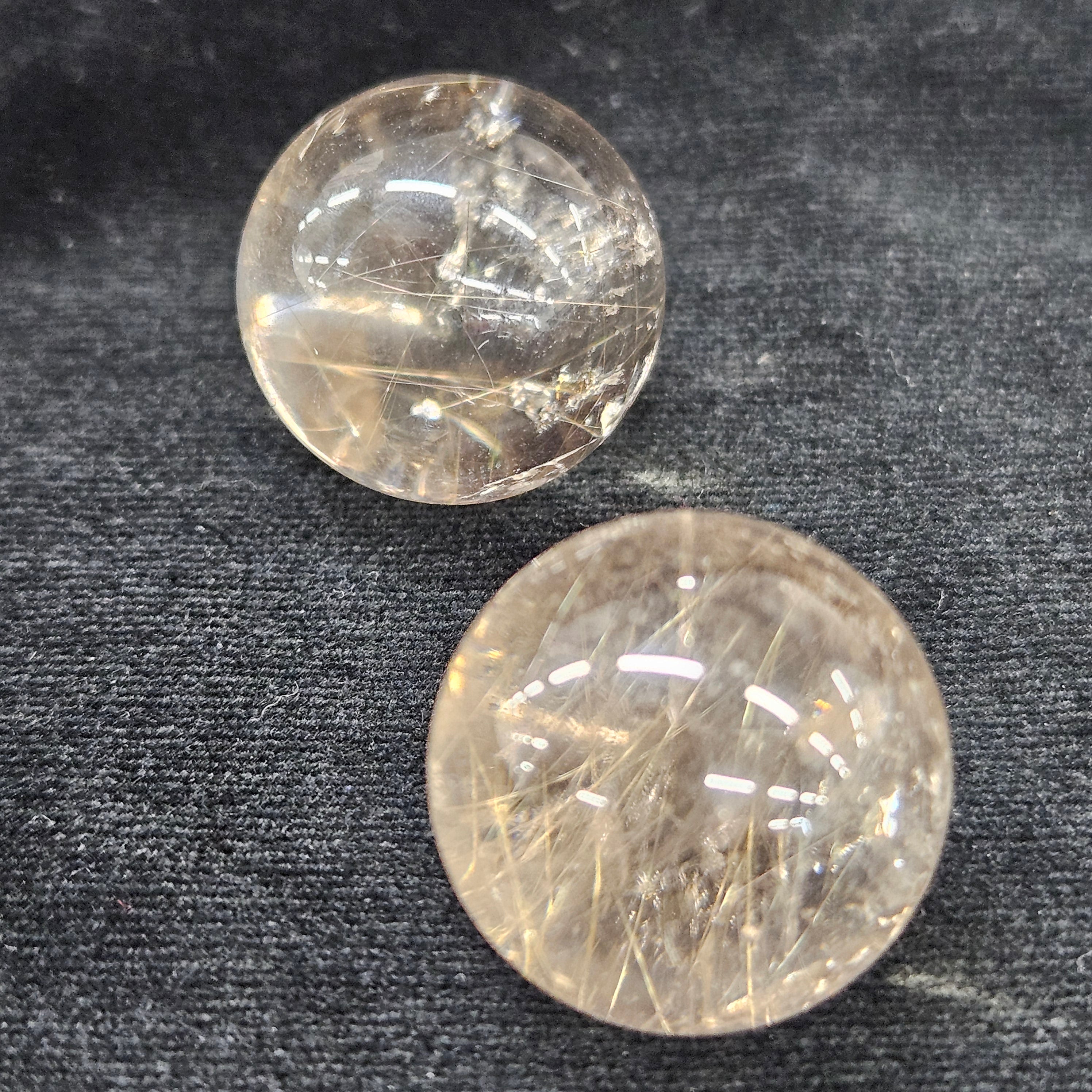 ルチルクォーツスフィア20㎜ - 金運 - ヒカル関連 – STONEMARKET