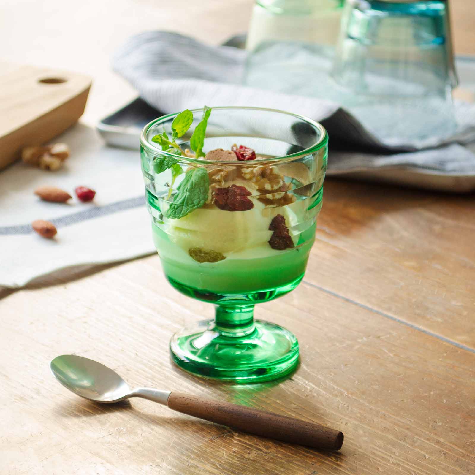 フリーグラス（リーフグリーン）P-53201GG-JAN / 東洋佐々木ガラス(株