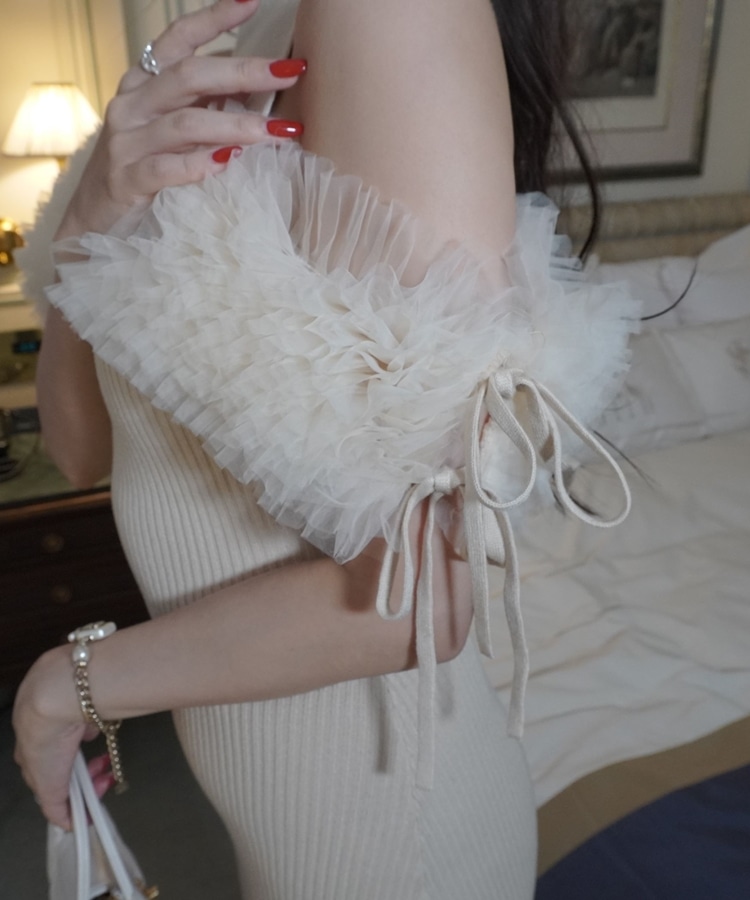 ruffle ribbon offshoulder maxi onepiece(M BEIGE): ワンピース