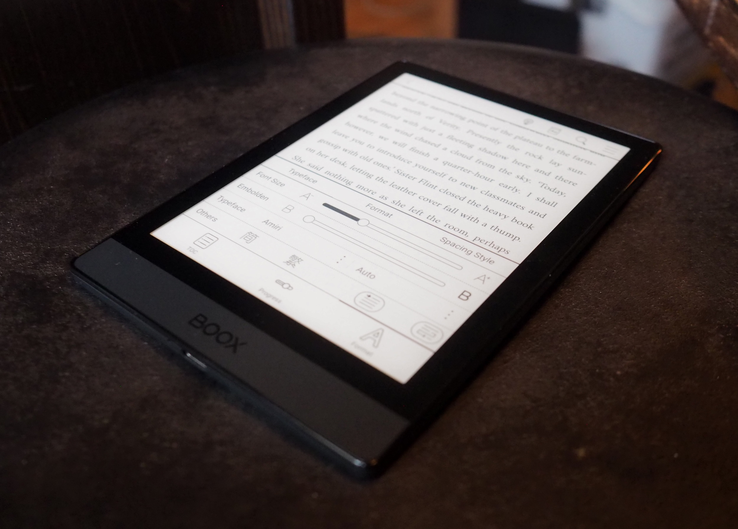 The Boox Poke 3 is my new favorite e-reader :: ONYX BOOX