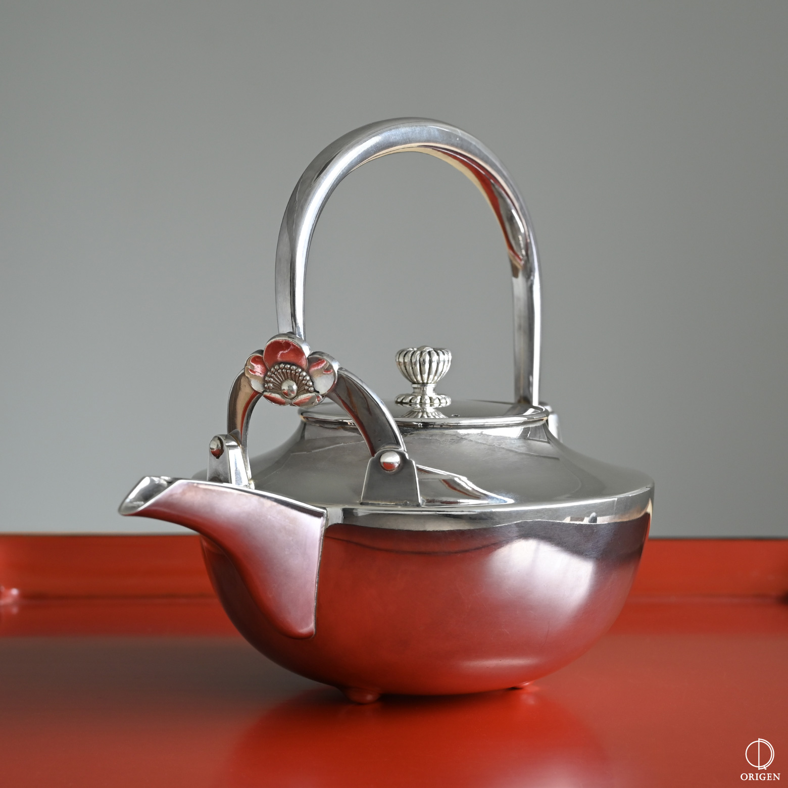 銀製品買取｜大阪市にて尚美堂の純銀製銚子を買取させていただきました