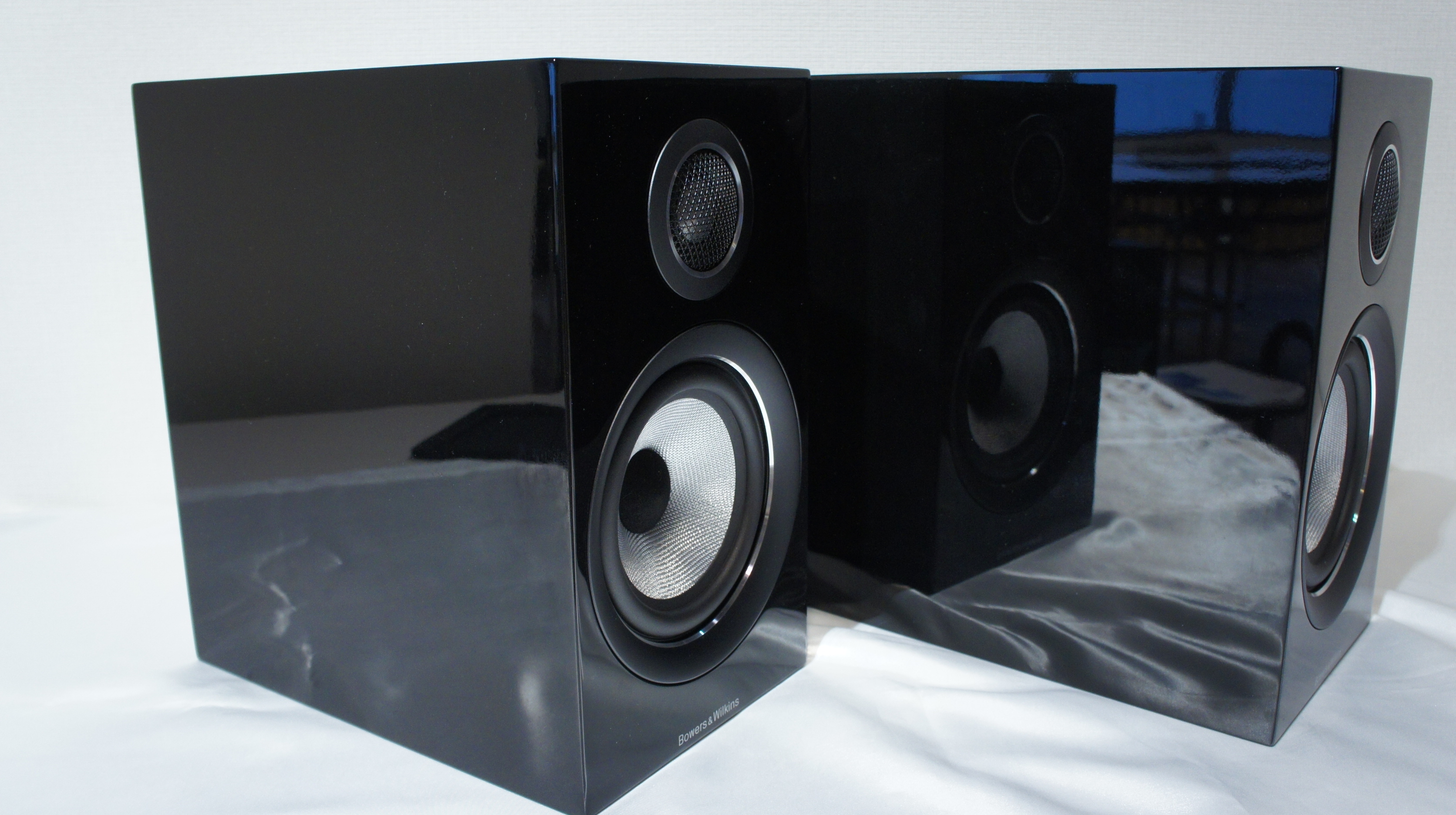 B&W ビーアンドダブル 707S2 展示品特価 スピーカー｜CAVIN 大阪屋