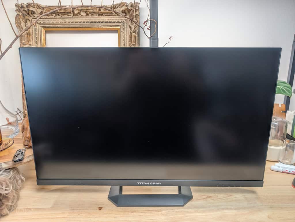 はじめてのMiniLED・量子ドットに感激！Titan Army「P275MV-A」は