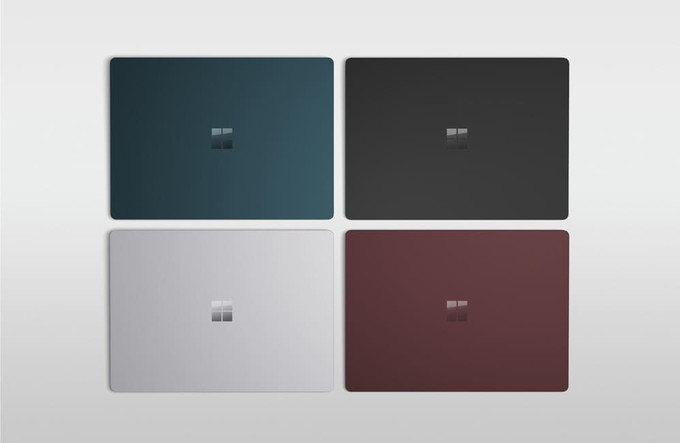 プラチナ、コバルトブルー、バーガンディに「ブラック」が仲間入り