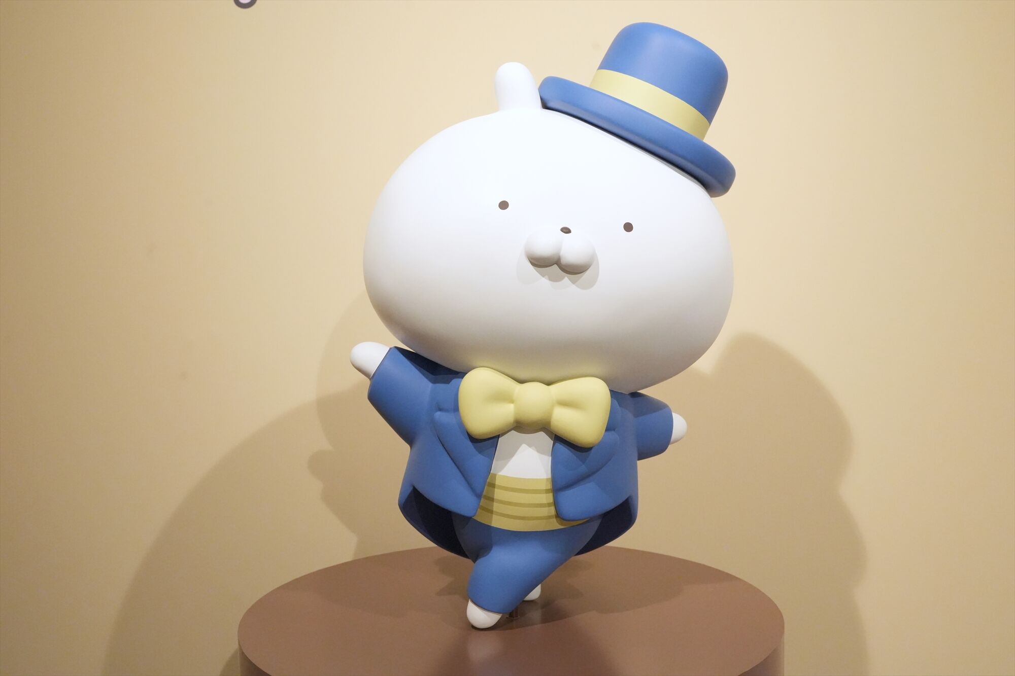 歴代LINEスタンプや立体物、原画まで「うさまる」の世界観を味わえる