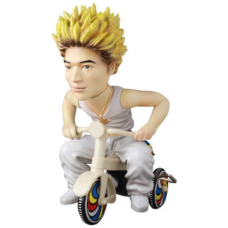 池袋ウエストゲートパーク』より“キング”の三輪車フィギュア、名セリフ