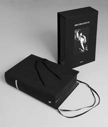 ANN DEMEULEMEESTER｜アン・ドゥムルメステールが初の書籍を出版 - Web