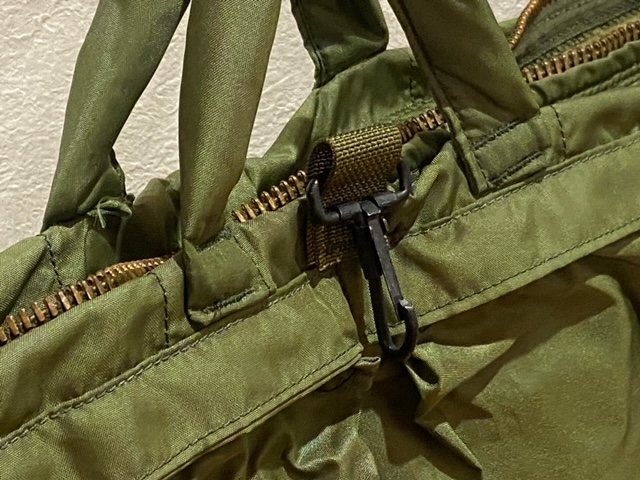 Vintage】今更だけど1980年代の《アメリカ軍・ヘルメットバッグ》を