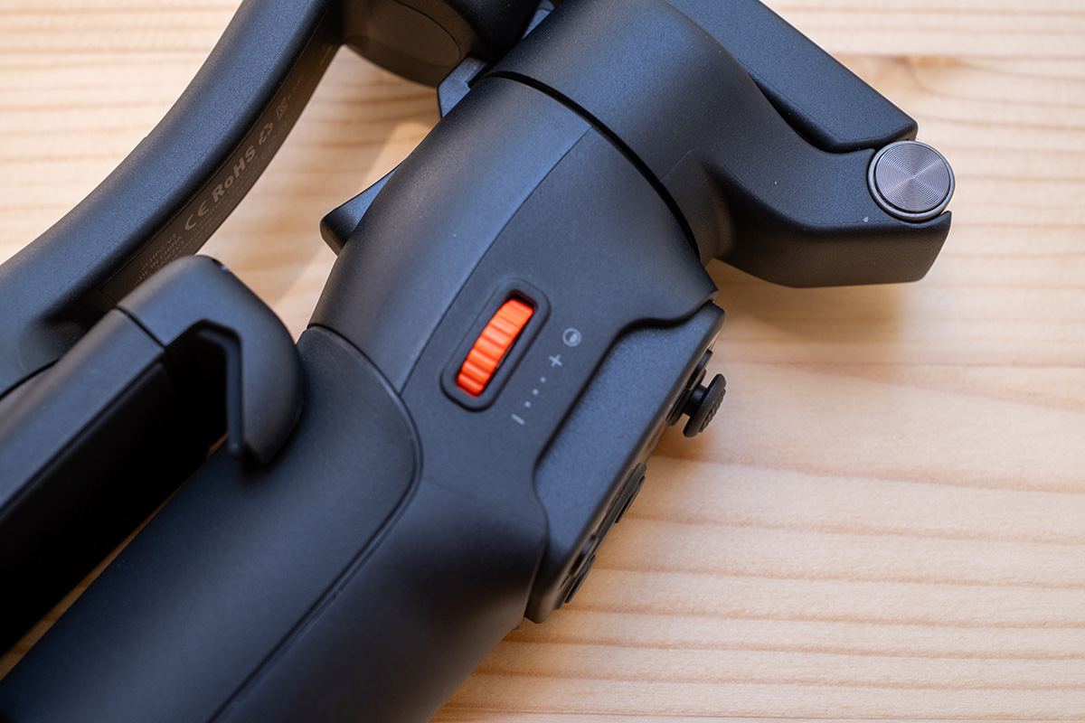 Hohem iSteady V3 レビュー：AIトラッキング対応の多機能