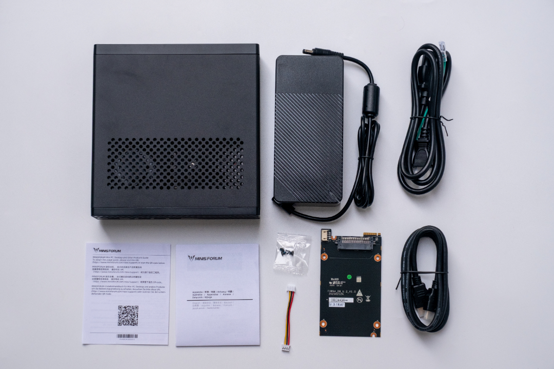 Minisforum MS-A2 レビュー：AMD Ryzen 9 9955HX搭載の拡張性に優れた