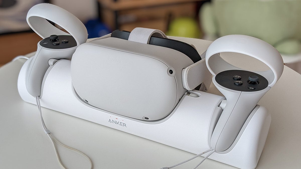 Oculus Quest 2を置くだけ充電！Anker Charging Dock for Oculus Quest