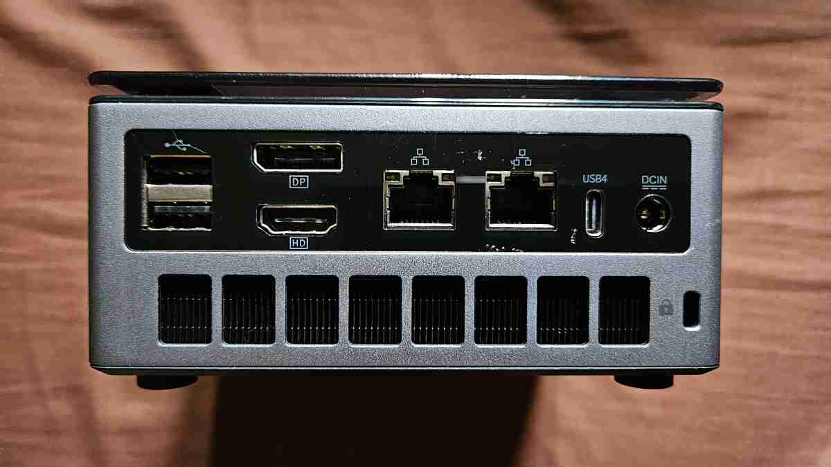 GMKtec NucBox M7 レビュー：Ryzen 7 PRO 6850H搭載、FF14も遊べそうな