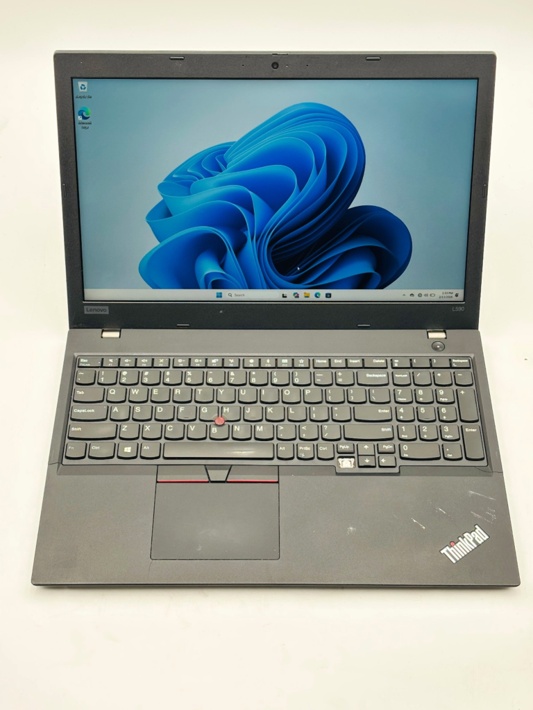 Lenovo ThinkPad L590 i5-8265U 8GB 256GB NVMe 15.5