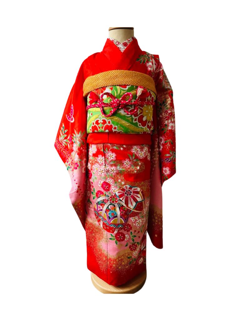 七五三 】紅赤・手毬唄と蝶【オランダ着物 晴レル屋】