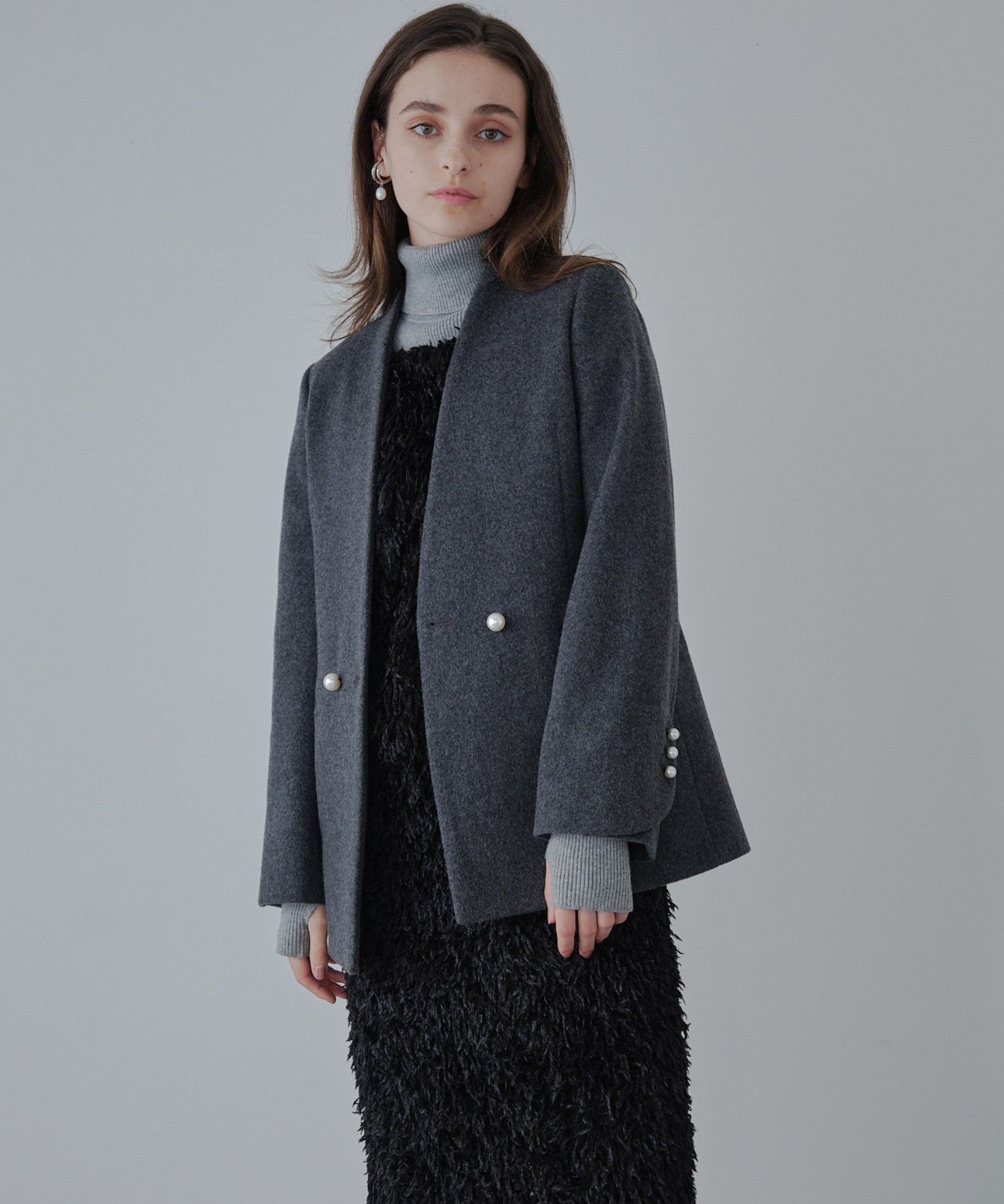 No collar pearl coat