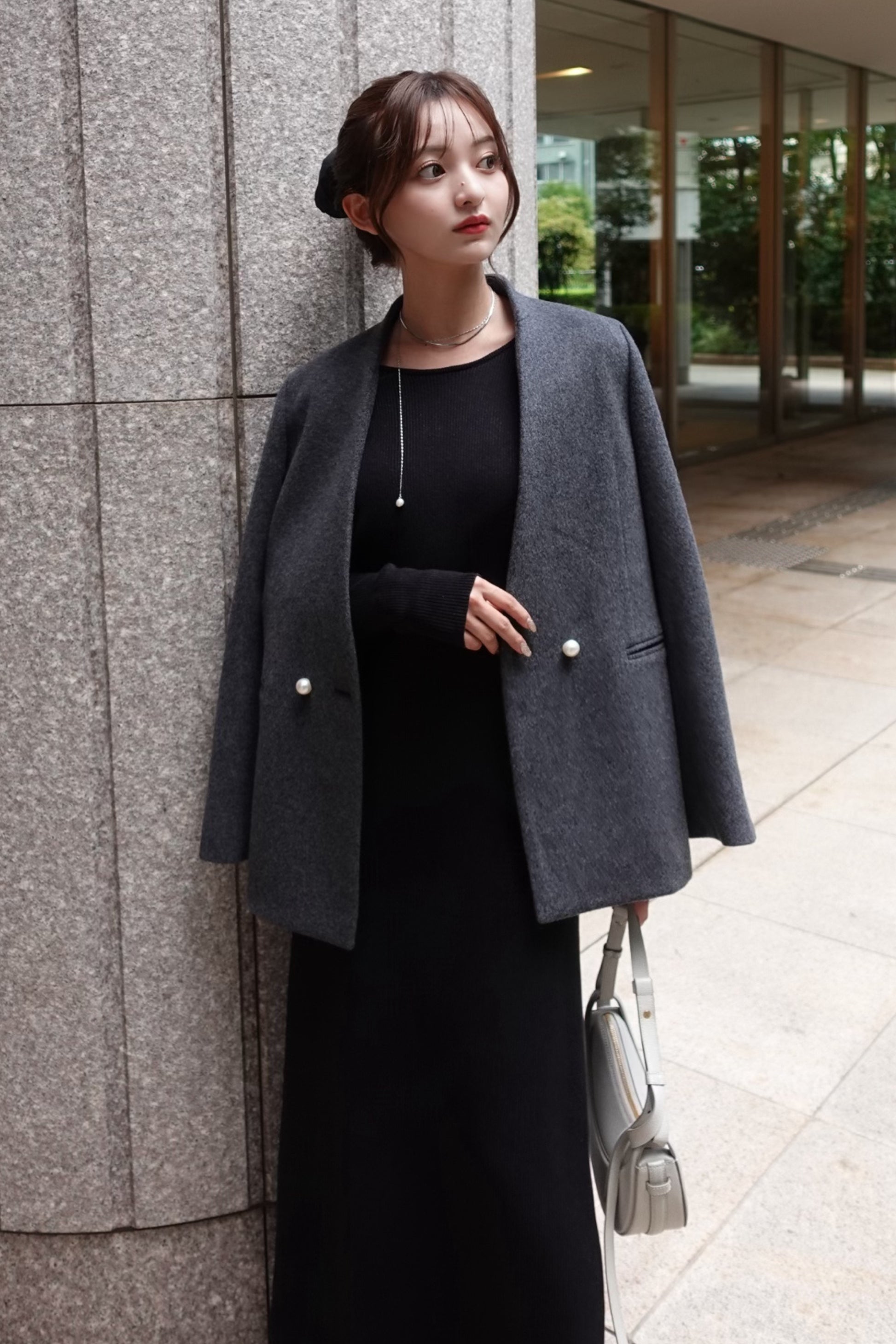 No collar pearl coat