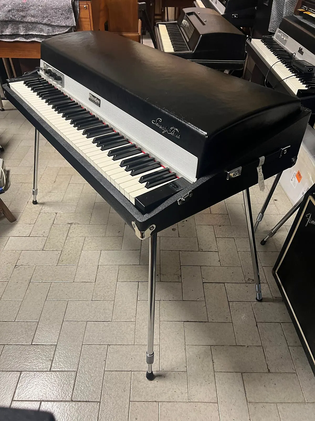 Rhodes MK I 73 keys (13) | Organ studio