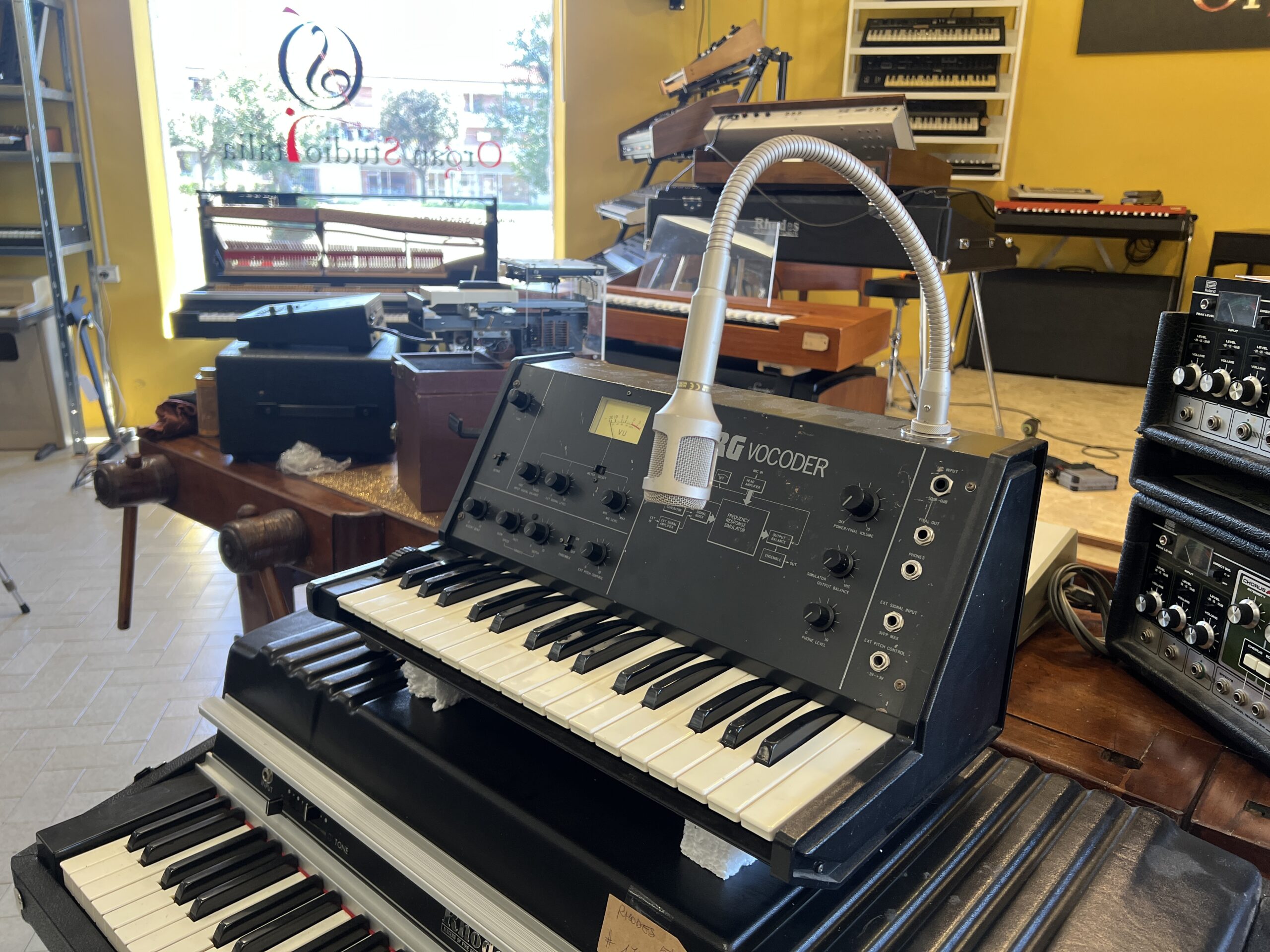 Korg VC-10 Vocoder | Organ studio