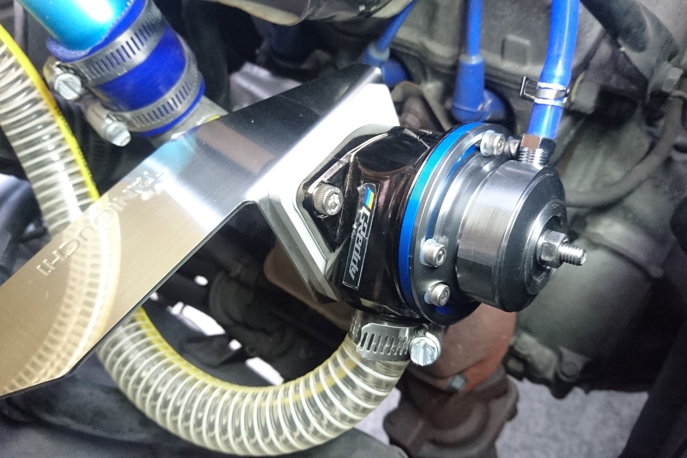 ブローオフバルブFV（トラスト） JA71-3~JA11・12・22 | ジムニーの