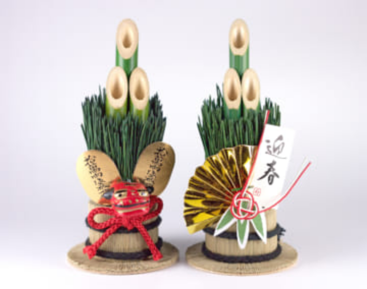 お正月を彩る「門松」 その意味や由来、正しい飾り方とは “竹3本”の