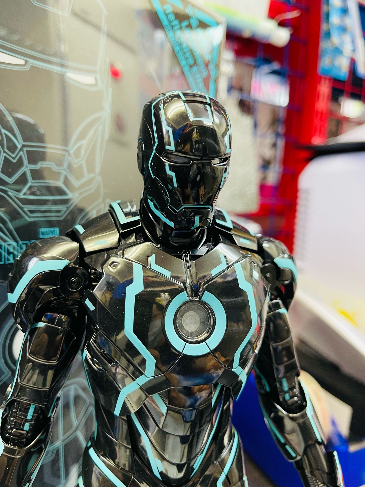 ホットトイズ MMS485D24 アイアンマン・マーク4ネオンテック